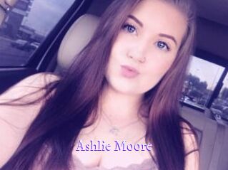 Ashlie_Moore