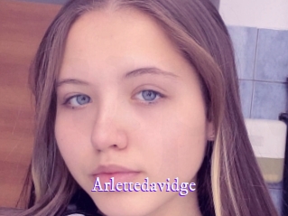 Arlettedavidge