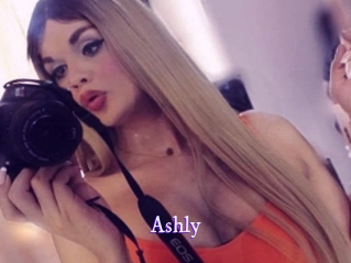 ashly Super Webcam