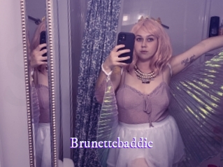 Brunettebaddie