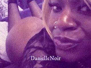 DanielleNoir