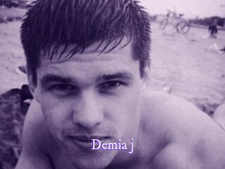Demia_j