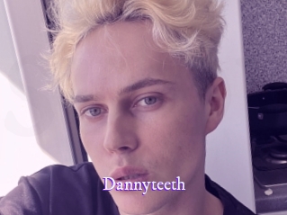 dannyteeth Super Webcam