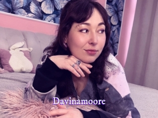 Davinamoore