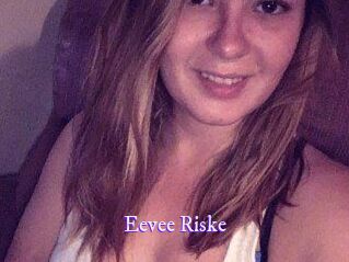 Eevee_Riske