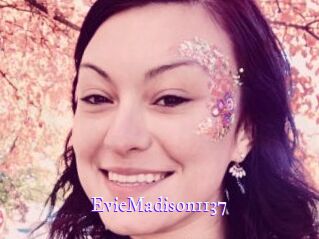 EvieMadison1137 Super Webcam