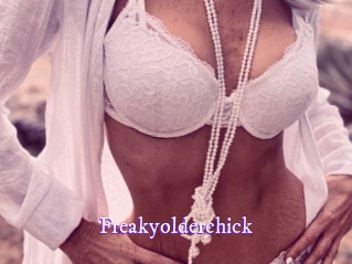 Freakyolderchick
