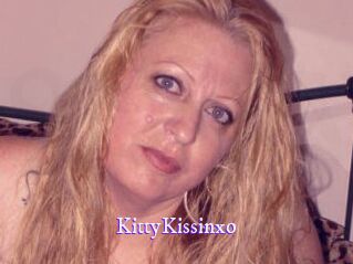 KittyKissin_xo