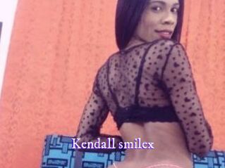 Kendall_smilex