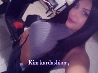 Kim_kardashian7