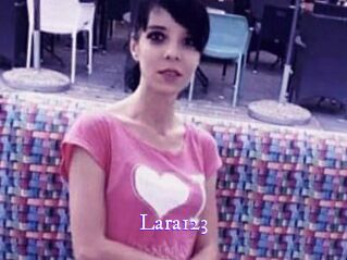 Lara123