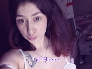 Lolablooms