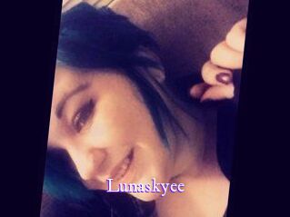 Lunaskyee