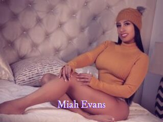 Miah_Evans