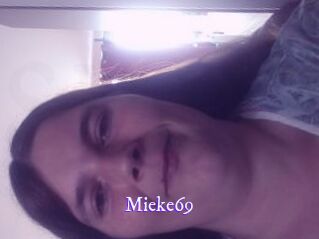 Mieke69
