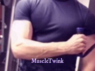 MuscleTwink