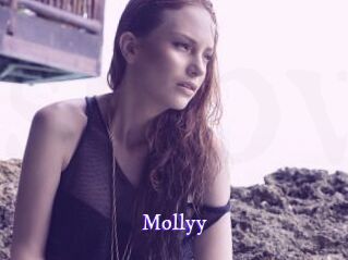 Mollyy