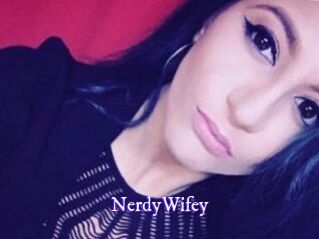NerdyWifey