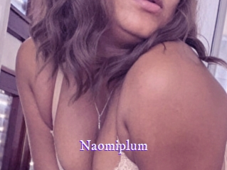 Naomiplum
