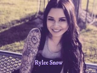 Rylee_Snow