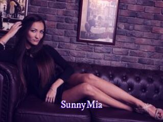 SunnyMia