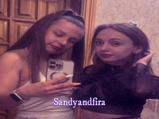 Sandyandfira