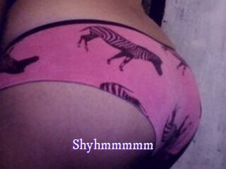 Shy_hmmmmm