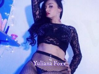 Yuliana_Foxx